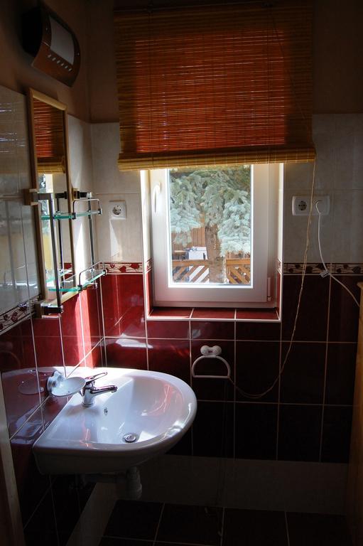 אגר Maya Guesthouse מראה חיצוני תמונה