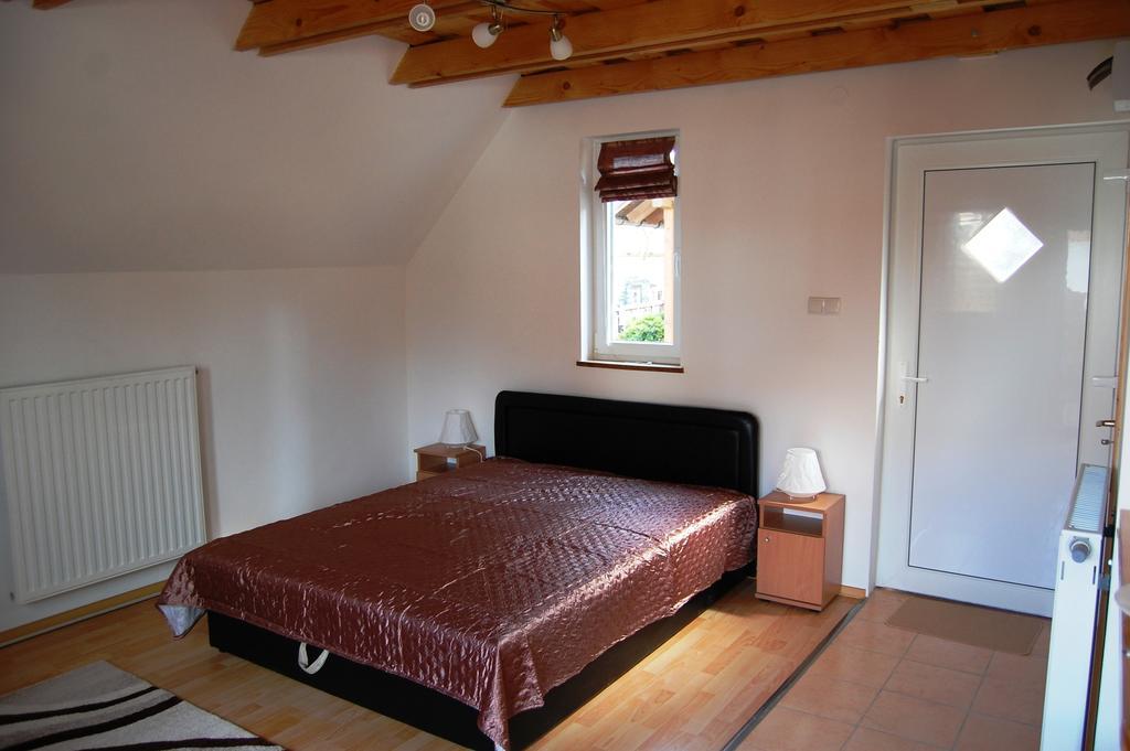 אגר Maya Guesthouse מראה חיצוני תמונה
